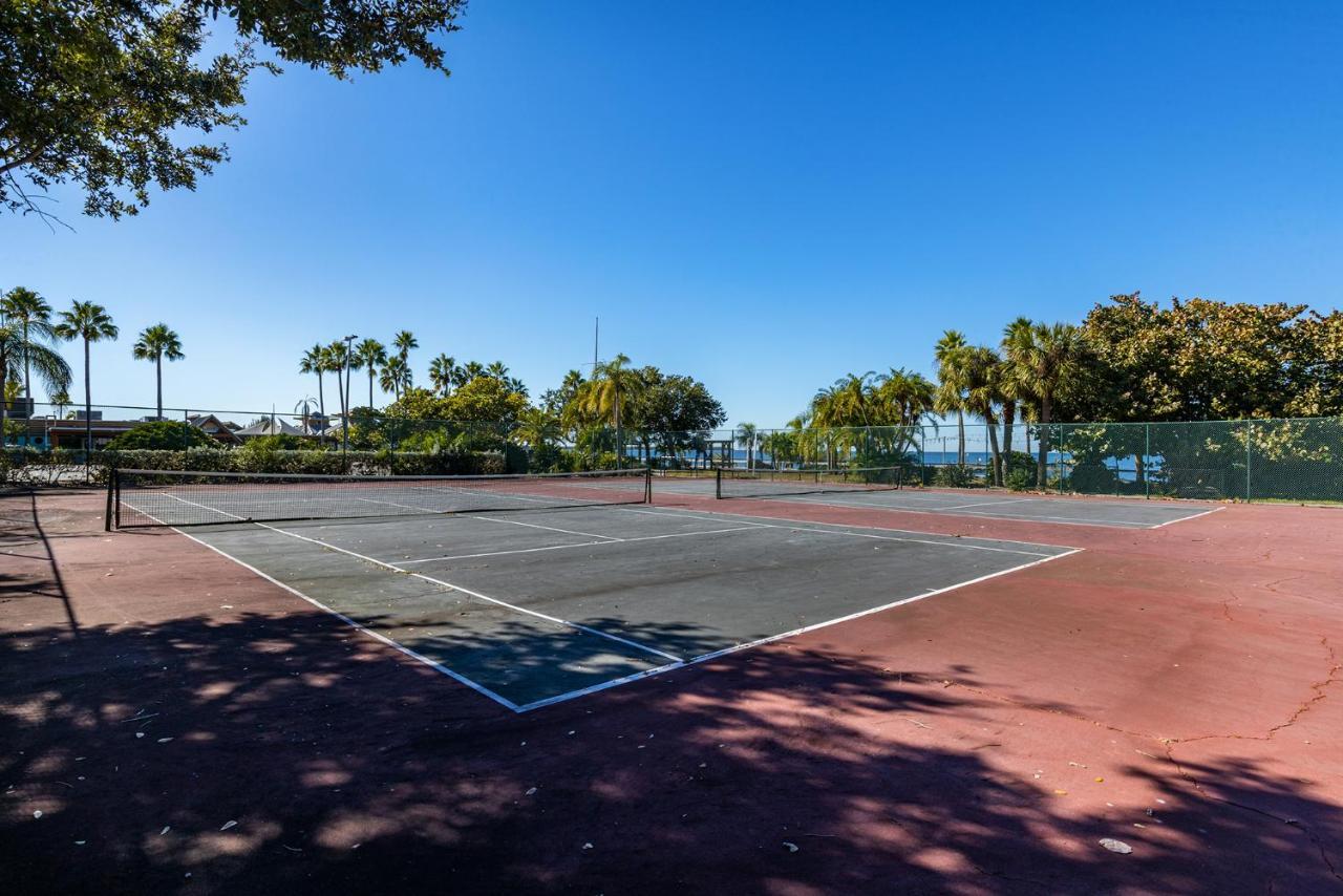 Come Stay Where The Dolphins Play! ラスキン エクステリア 写真