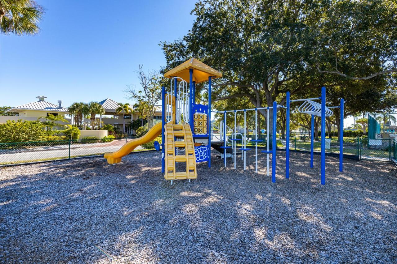 Come Stay Where The Dolphins Play! ラスキン エクステリア 写真