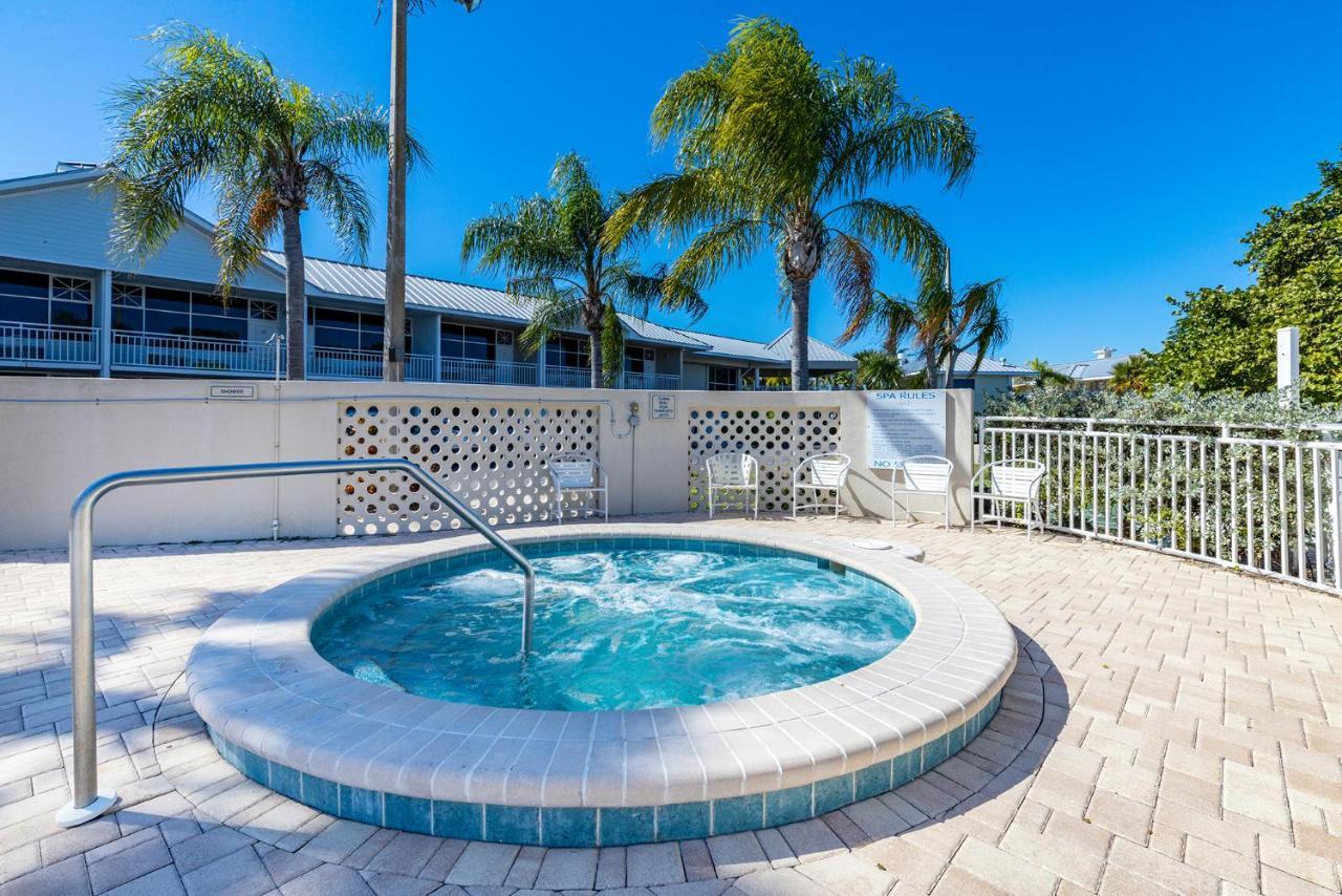 Come Stay Where The Dolphins Play! ラスキン エクステリア 写真
